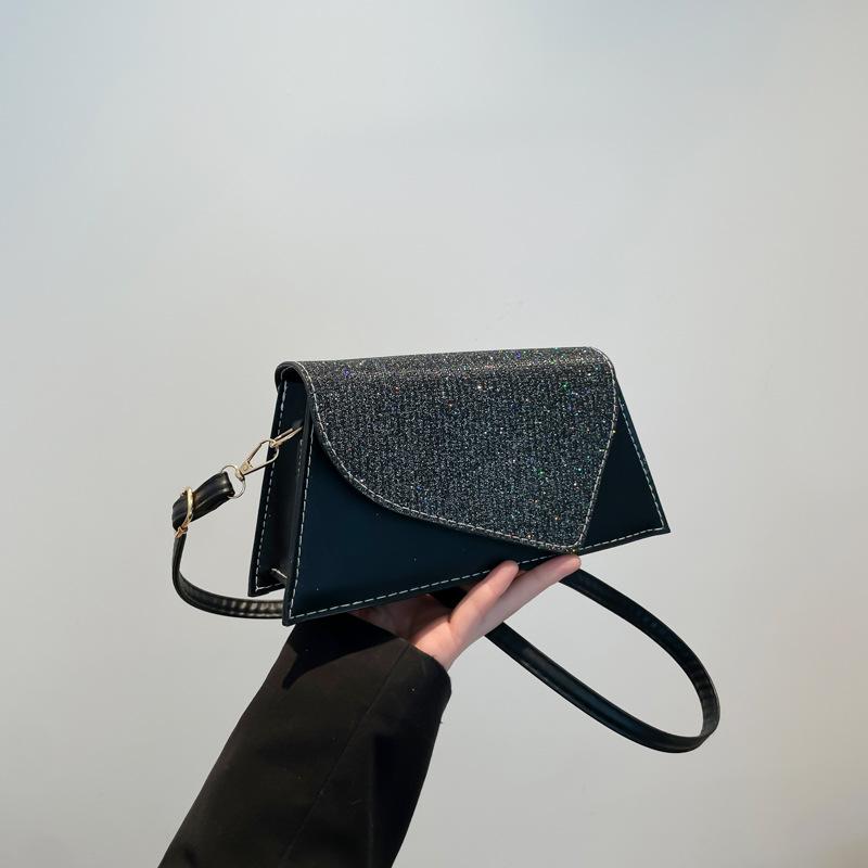 

Модный тренд новая женская сумка легкая роскошь высококлассная универсальная дизайнерская сумка через плечо сумка-мессенджер маленькая квадратная сумка чёрный