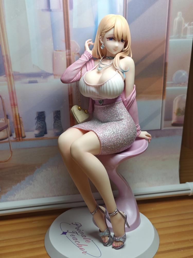 

Original BearPanda 23CM Gowns Touyama Asako Tutor Aroma Anime Figure Collectible Models Dolls Statuette Ornament Toy Gifts
