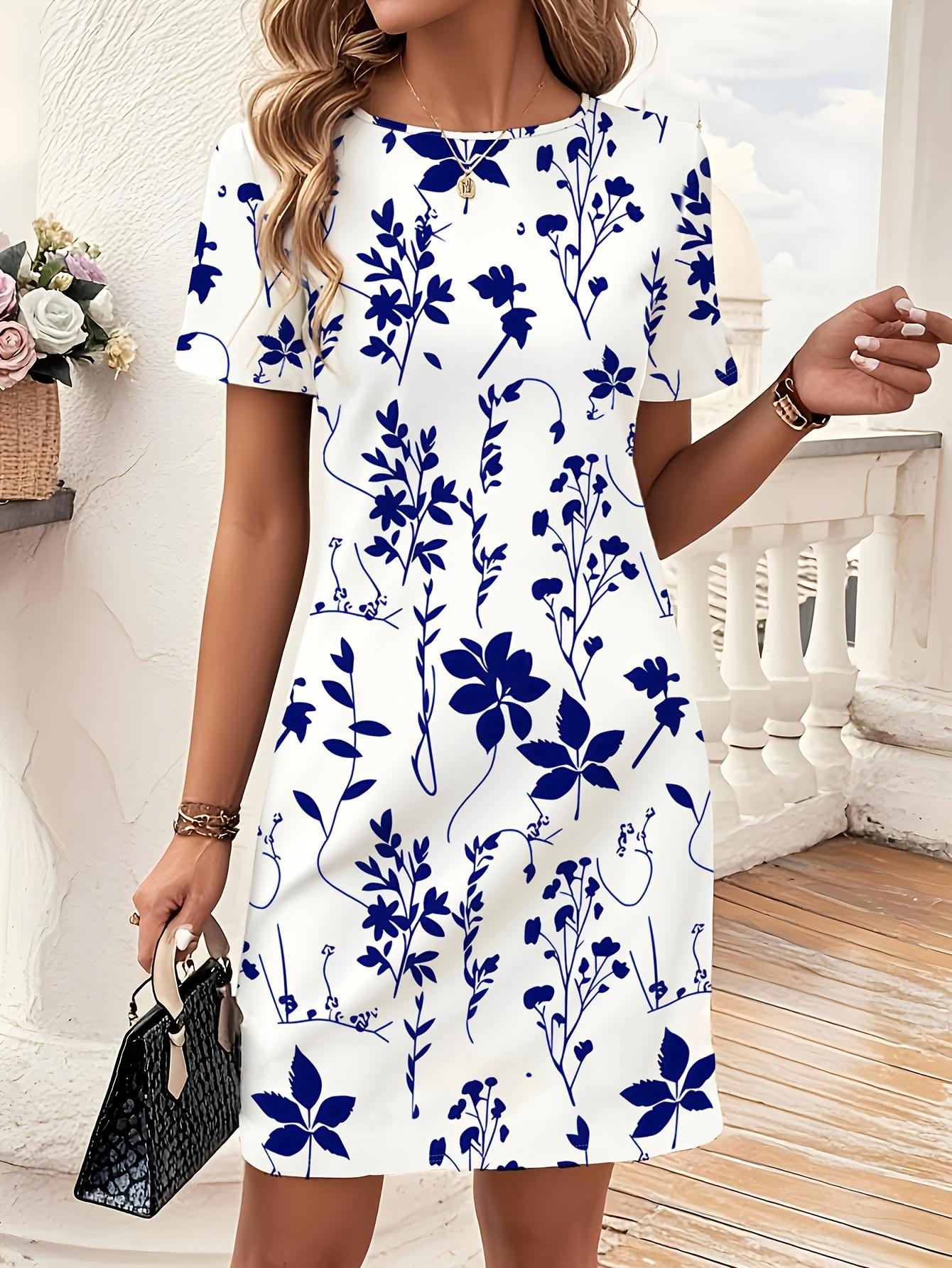 

Women S Summer Blue White Leaf Random Print Dress. Crew Neck Short Sleeve T-Shirt Dress. Casual Versatile Outfit for Dating Travel And Daily Wear 5XL дубильна кора