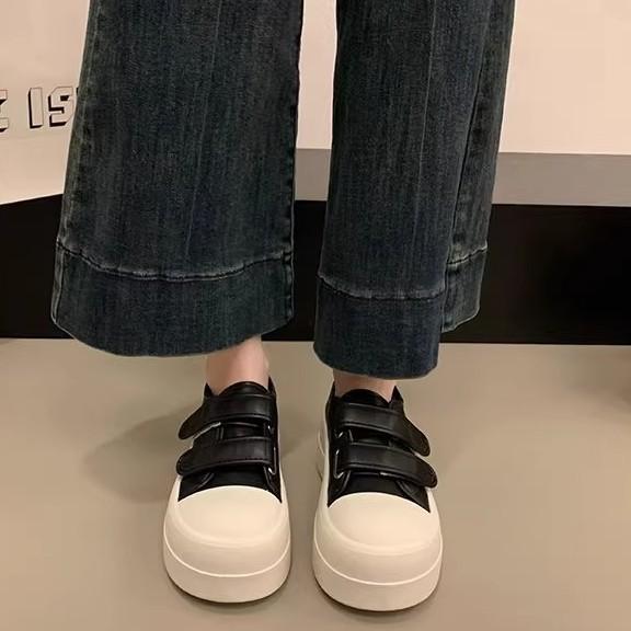 Little white shoes women's 2025 new versatile chic with skirt Velcro board shoes platform heightening casual bread shoes women