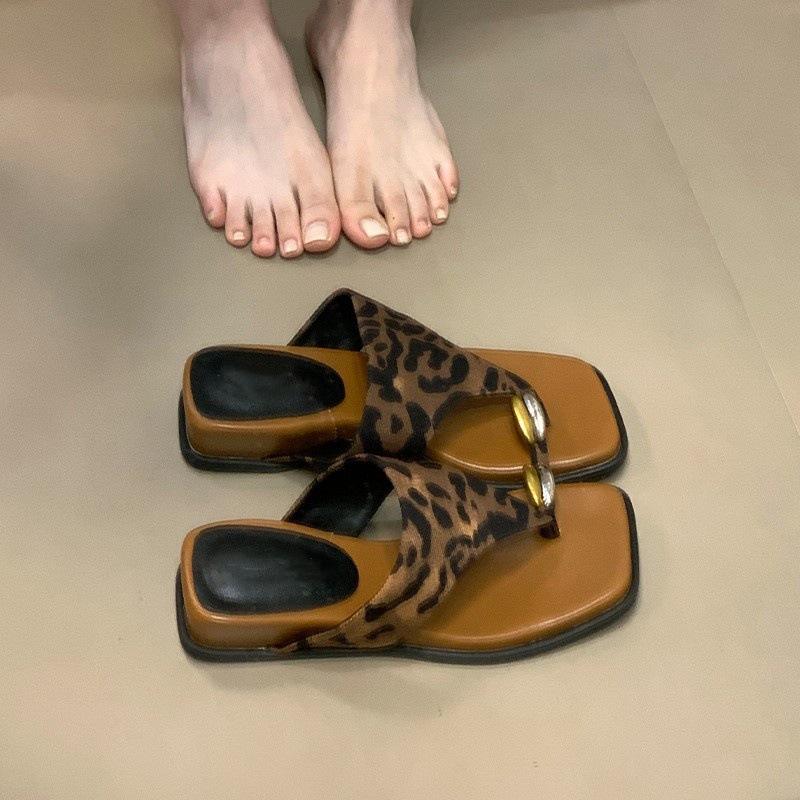 Set of Toe Cool Slippers Women's 2025 New High-heeled Wedge-heeled Beach Sandals Summer Flip-flops