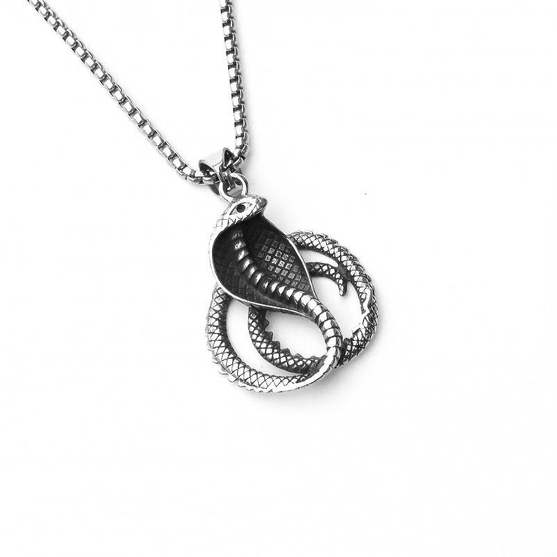 Fashionable Men's Snake Necklace, Hip-hop Antique Titanium Steel Necklace, Trendy Men's Necklace