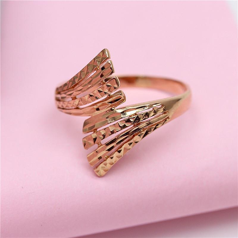 Purple Gold Hollow Ring Personalized Fashion Rose Gold Plated Color Gold Car Flower Ring