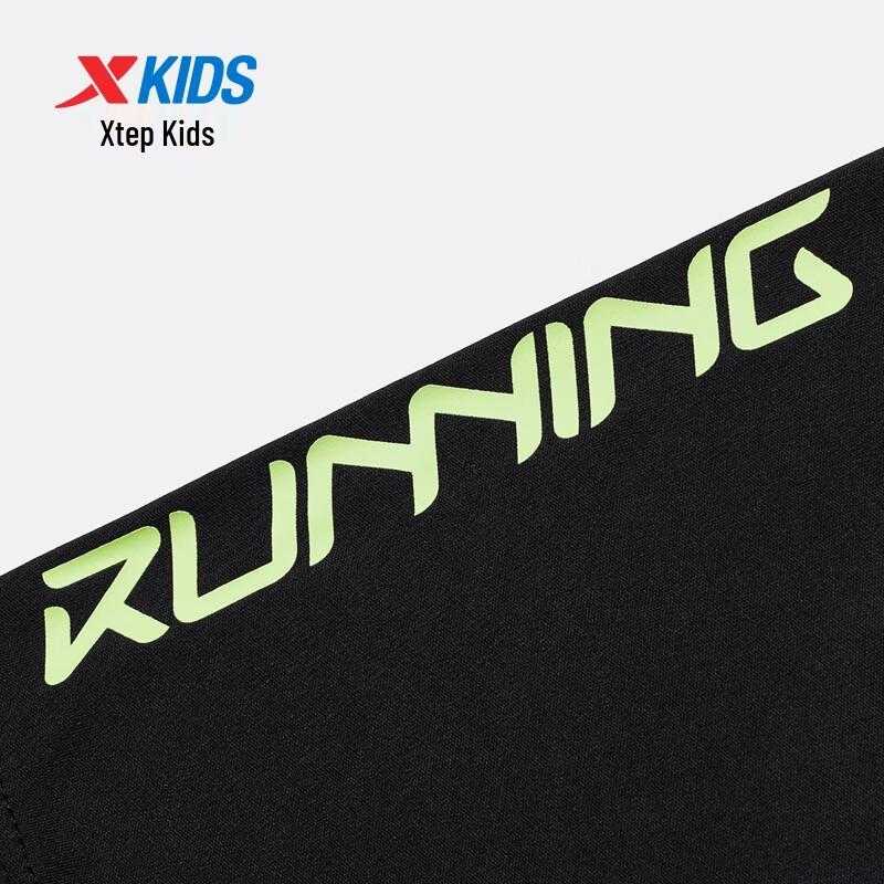 XTEP Kids' Unisex Big Font Print Short Sleeve Knit Set