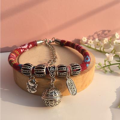 Regenbogen-Haustierhalsband aus Baumwolle, Glückskatze, Kupferglocke, Kugel mit verstellbarer Kette, ethnischer Stil, Plutus-Halsband für Kätzchen und Welpen