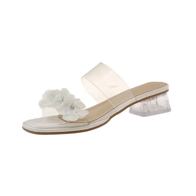 Rhinestone flower thick heel cool slippers women's summer wear 2025 new fairy wind transparent word with crystal sandals