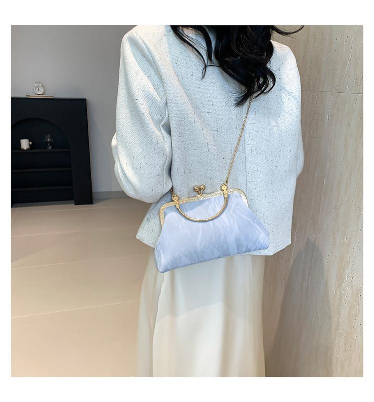 Vintage French Style Evening Bag 2024 Summer New Crossbody Bag Street Fashion Pu Shell Shape