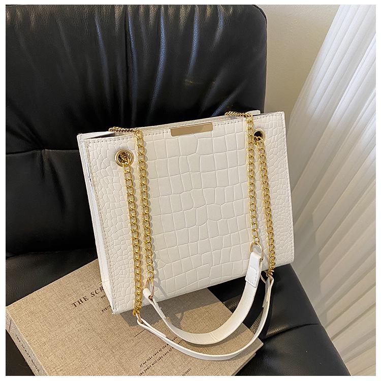 Versatile Chic 2025 Crossbody Underarm Shoulder Bag