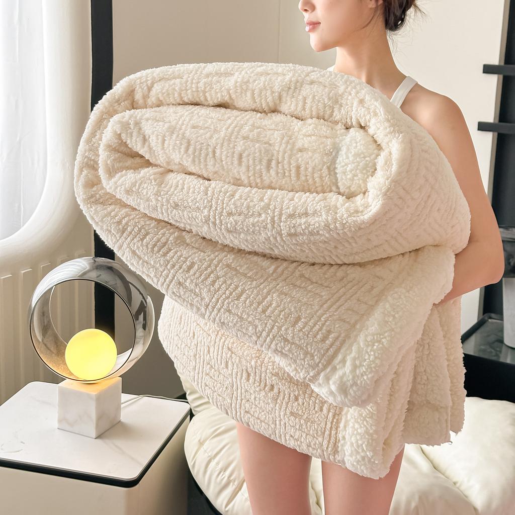 Thick Fleece Blanket Ultra-Soft All-Season Couch Camping Travel Machine Washable Cozy Home Decor For Living Room Bedroom Office
