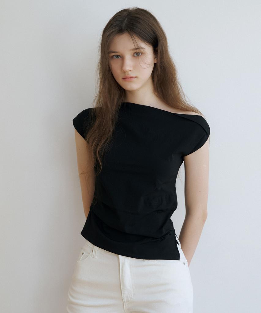 REORG Wa One Shoulder Blouse Black