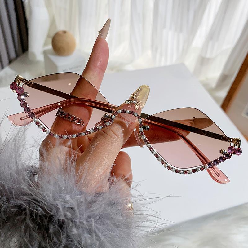 Diamond  Vintage Brand Designer Rhombus Sunglasses Women For Female Luxury Sun Glasses Punk Popular Half Frame Rhinestone Shades