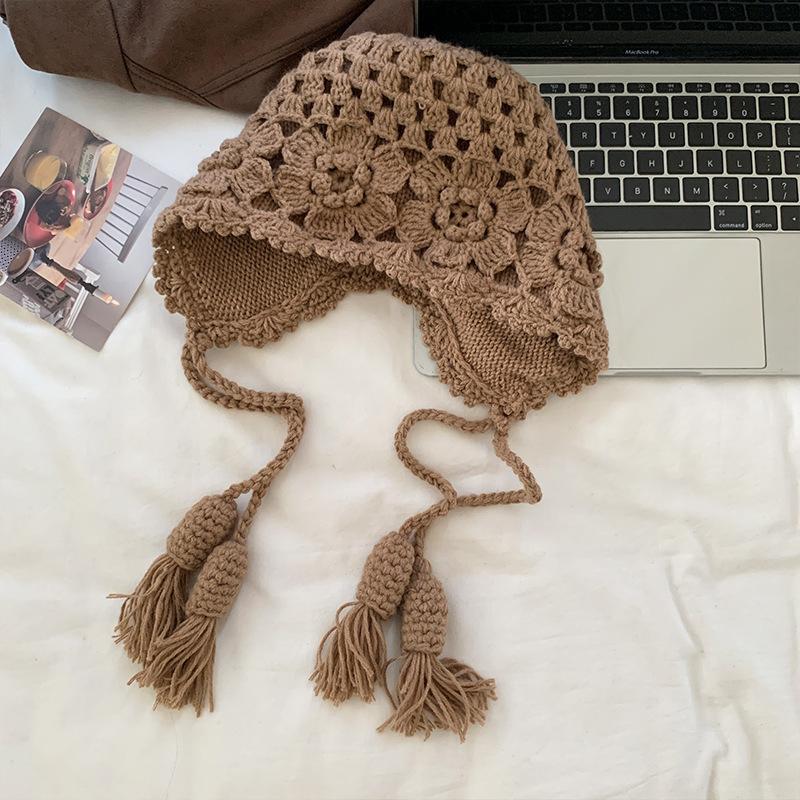 Ethnisch Stil Handgefertigt Hakenblume Hut für Damen im Herbst und Winter Retro Blumen Hohl Gestrickter Hut für Reise Foto Pullover Wollhut