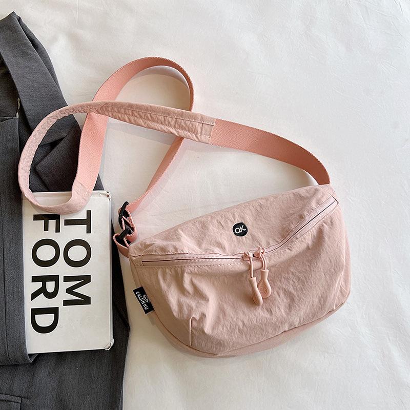 Japanese ultra-light waterproof messenger bag Oxford cloth unisex versatile single shoulder nylon lightweight practical saddle breast bag