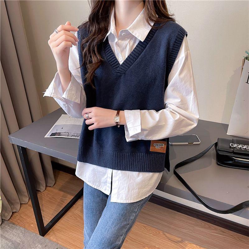 V-neck Knitted Vest for Women In Autumn Loose Vest Lazy Style Layering Over Sleeveless Waistcoat and Waistcoat