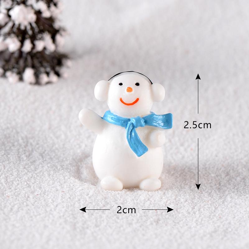 Mini Resin Christmas Decoration Santa Claus Snowman Tree Micro Landscape Model DIY Miniature Garden Figurines Home Decoration