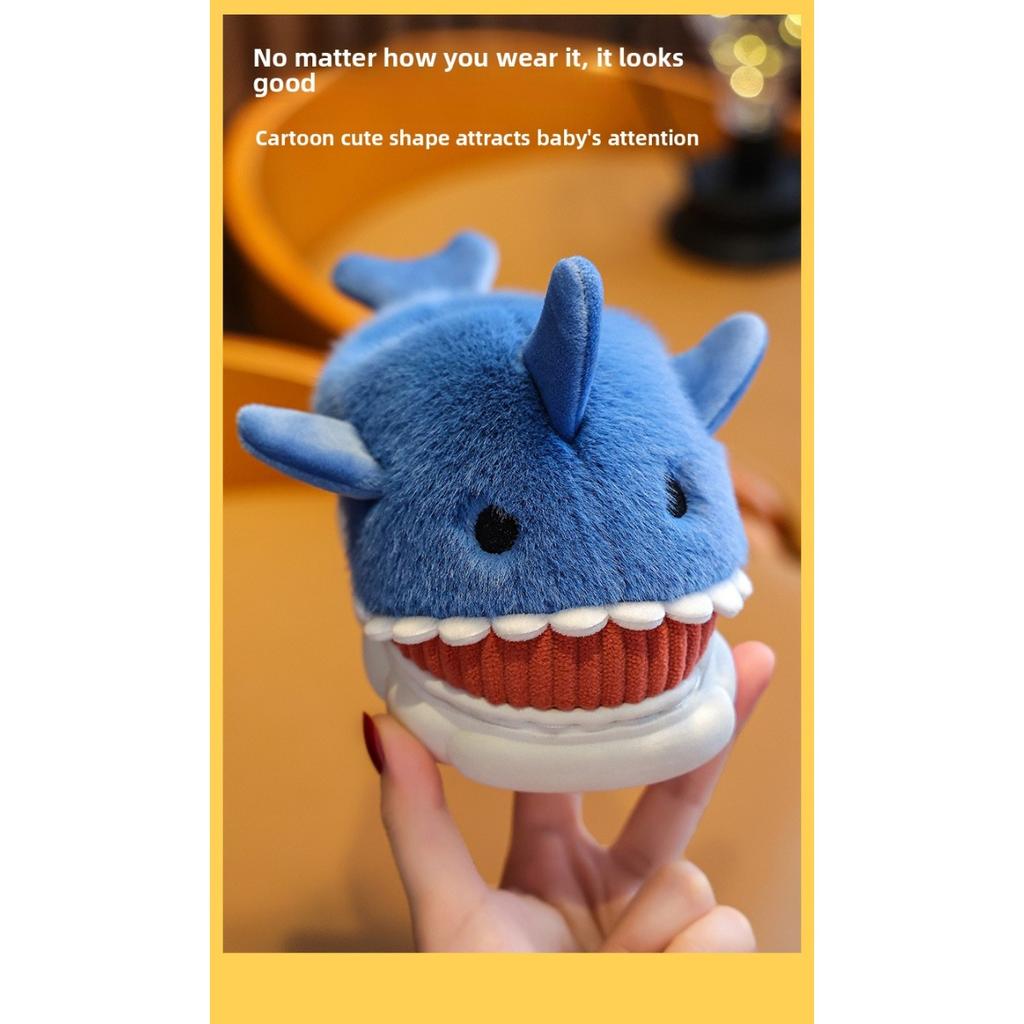 Children's Cotton Slippers, Cartoon Cute Shark for Boys and Girls In Winter, Warm and Thick Plush Slippers for Home Use