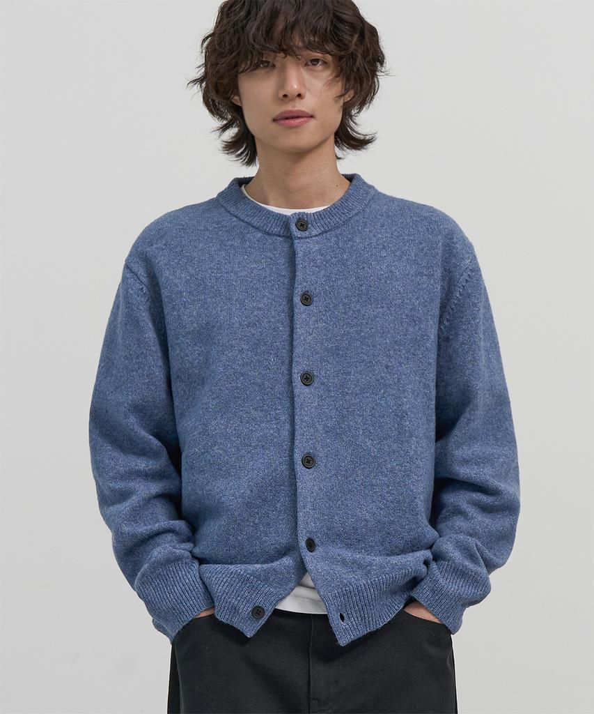Excontainer Minimalist Button Round Neck Crop Cardigan (Blue)