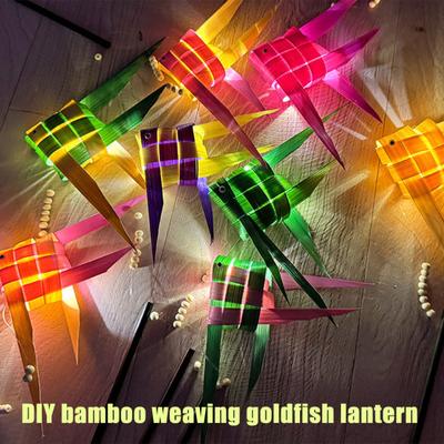 Linterna de Pez Dorado Tejida a Mano DIY Hecha a Mano de Mano Linterna de Pez de Bambú para Festival de Primavera Chino Medio Otoño Hanfu Cosplay