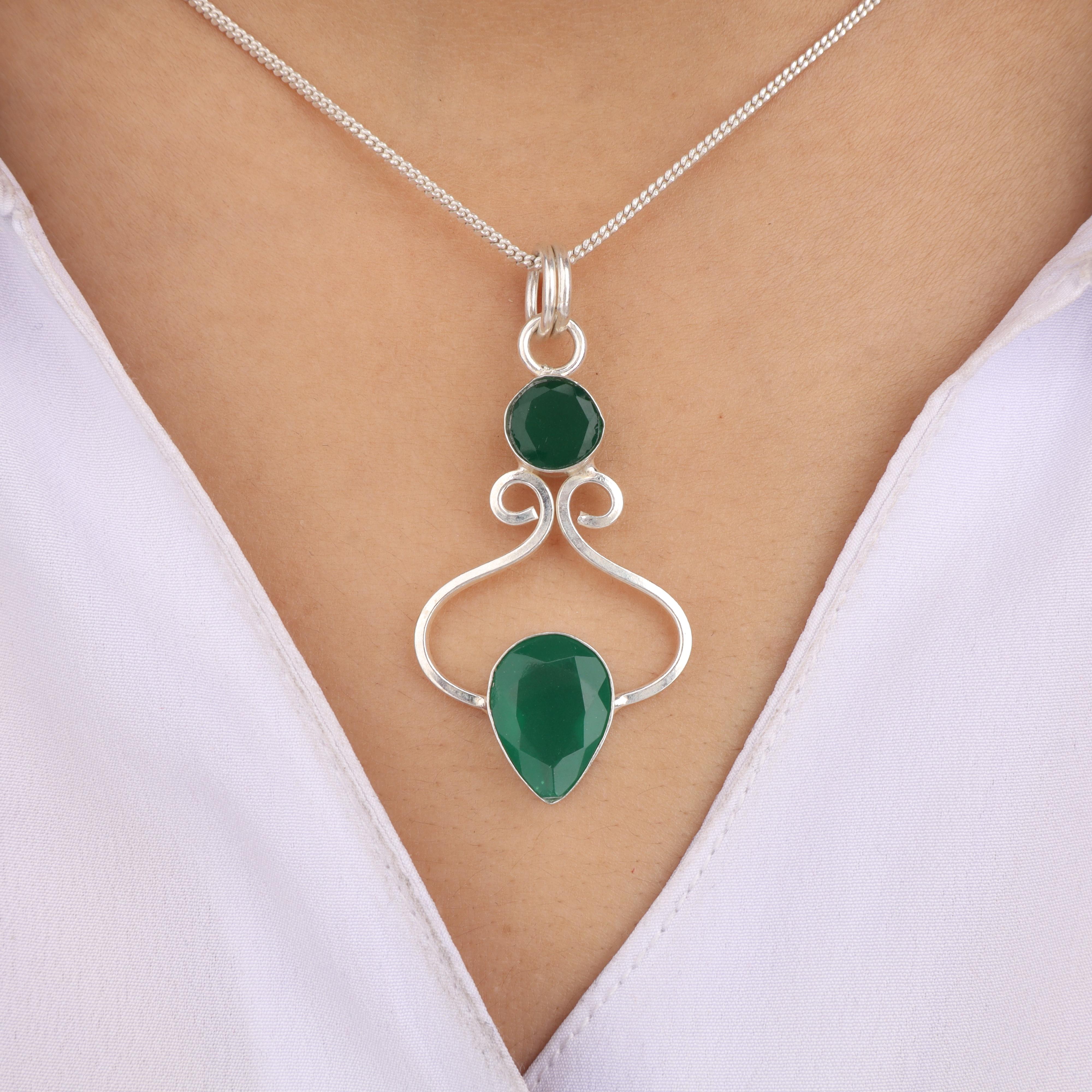

Green Onyx Gemstone 925 Sterling Silver Designer Jewelry pendant 1.60 For Wedding Gift PP-13-33
