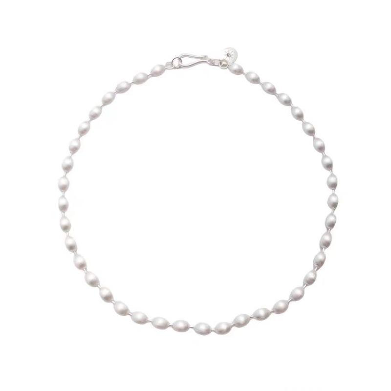 

Высококлассное многослойное ожерелье из серебристого жемчуга для женщин - Легкая роскошь, бисерная цепочка для свитера на ключицу Short - 36cm