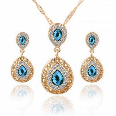 Nye krystalløreringer, vanndråpeanheng tresett, trendy halskjede- og øredobbesett.