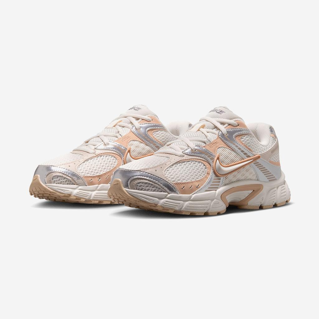 Nike W NIKE V5 RNR HQ7901-012