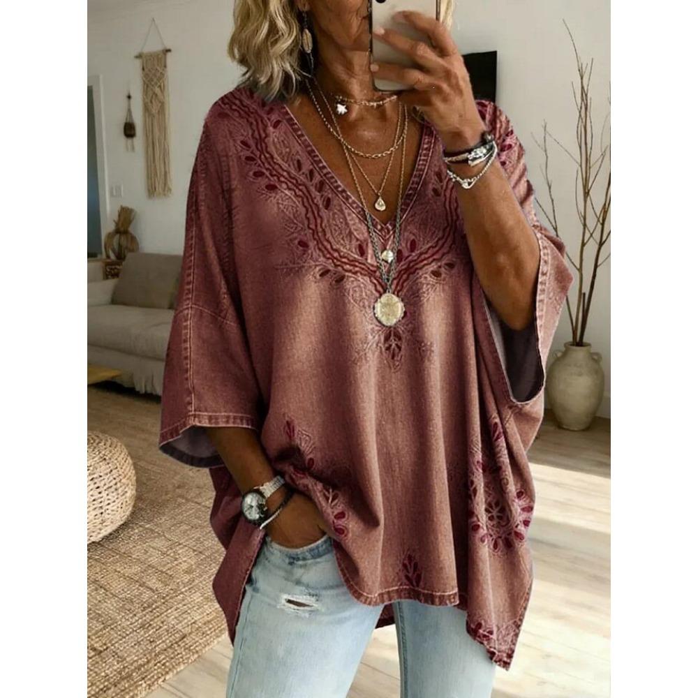 Plus Size Women's Simple Retro Dark Rose Pattern Printed V-neck Top Three-quarter Sleeves Loose Large Size Casual Daily T-shirt