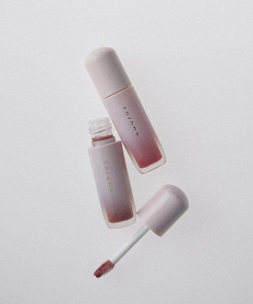 Petal Blooming Gloss 06 Polished Bloom Lippen Hochreines Rosa zu/ein Glanz, Pigmentiert,