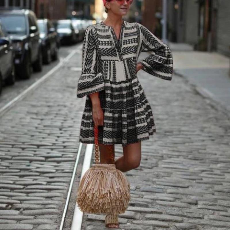 

Women Summer Beach Chiffon Dress Casual Long Sleeve Polka Print Dress Boho Mini Party Dress Elegant V Neck Sundress XXXL чорний