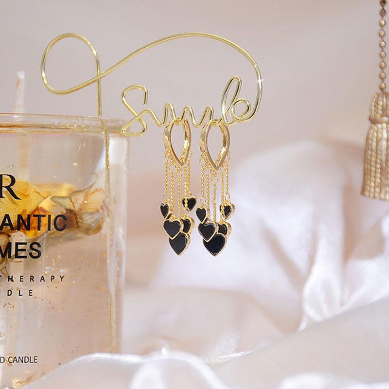 

1 пара универсальных серег простого дизайна черного цвета с надписью «Love», модные стильные серьги-пряжки с бахромой