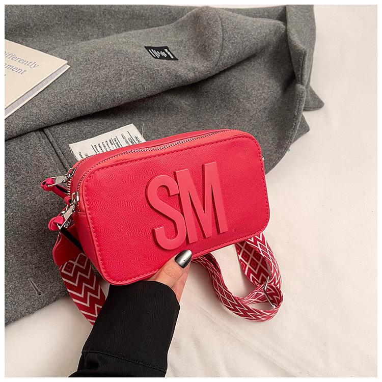 Women's Bag Shoulder Bag Winter Small Square Bag Average Size Zipper Fashion Versatile Bag