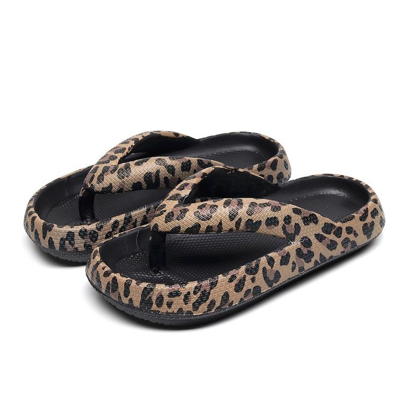 2025 Neue Zehensandalen mit Leopardenmuster Lässige Plateau-Damen-Zehensteg-Flachpantoletten Rutschfeste Badslipper Outdoor-Strandschuh
