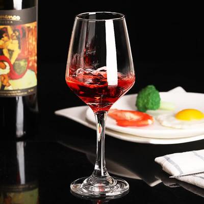 Kreatives Brandy- und Weinglas mit hohem Stiel