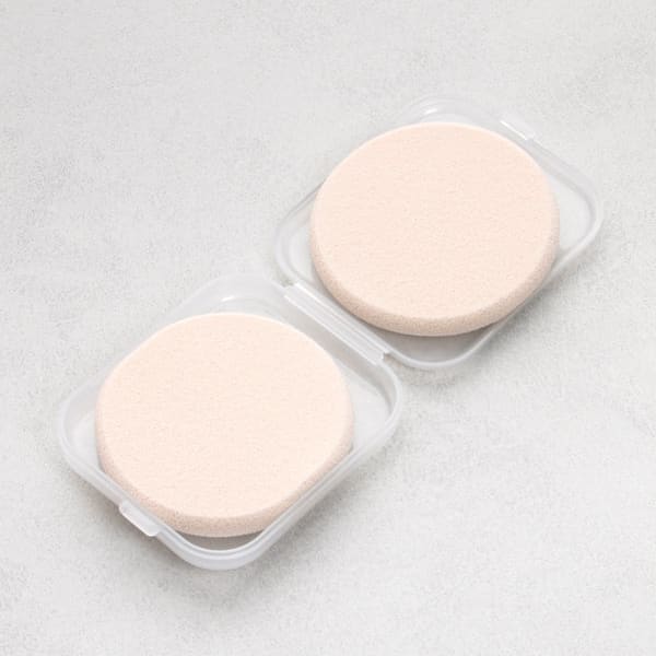 2 Round Puffs (Including Carrying Case)