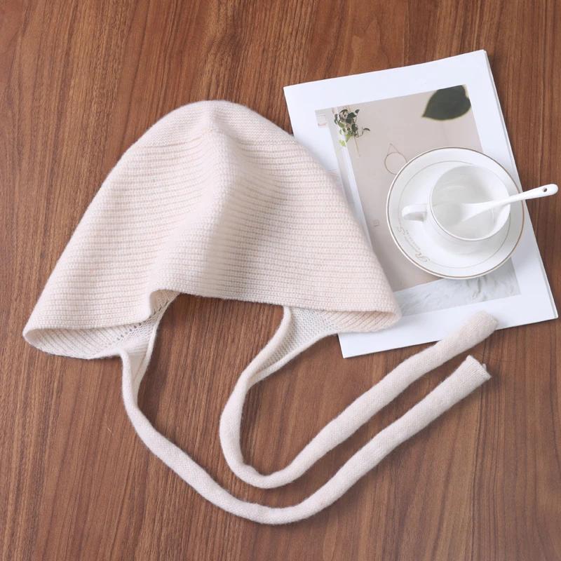 100% Wolle Einfarbige Gestrickte Mütze mit Ohrklappen und langem Zopfband Warm für Herbst & Winter Modischer Schnür-Pullover Woll-Kopfbedeckung