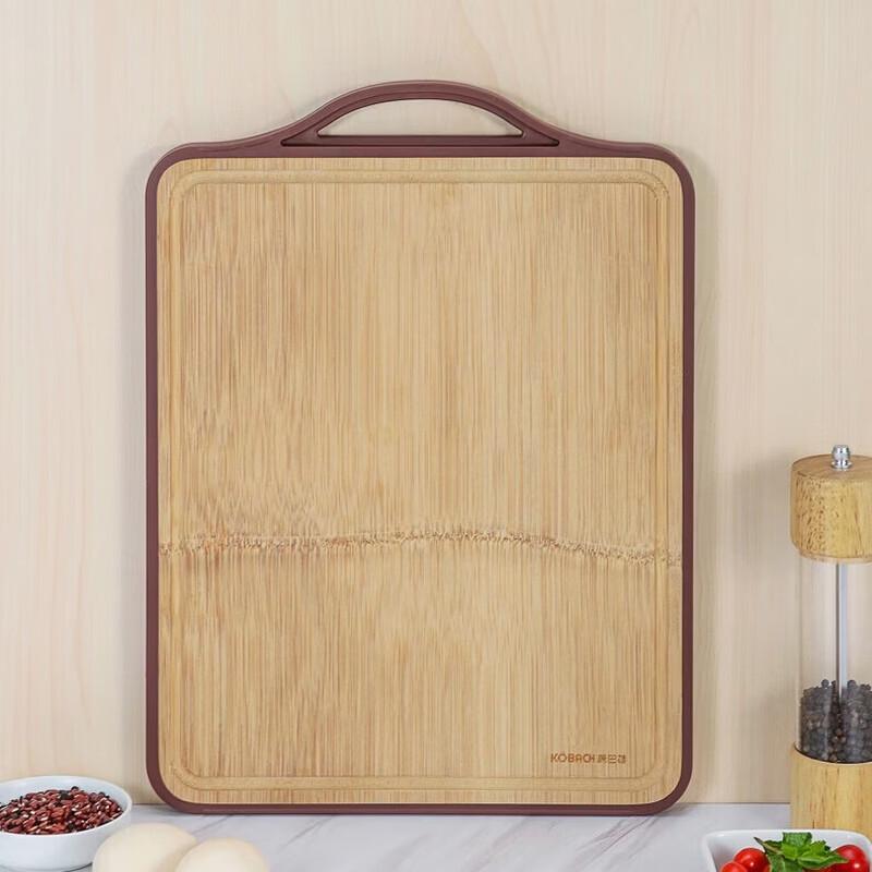 

Kambach Double-Sided Cutting Board