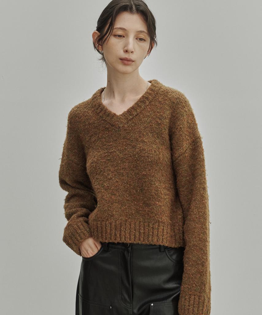 NOIRER FOR WOMAN Boucle V-Neck Oversized Sweater (Orange Green)