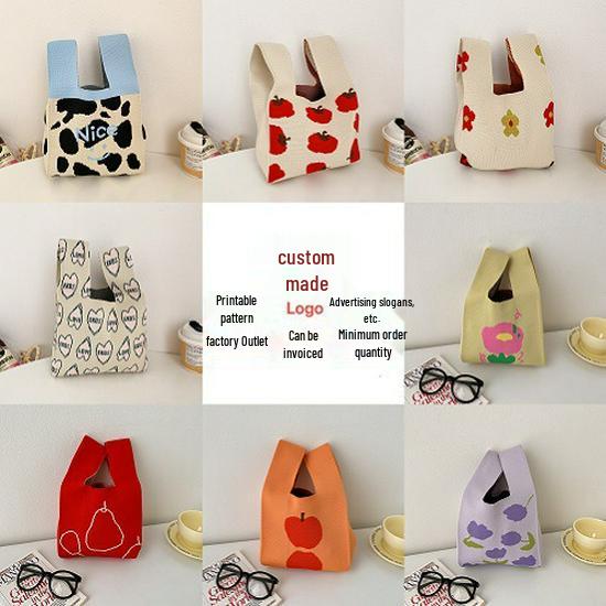 Japanese Knitted Handheld Wristlet Handbag for Stroller Pushing and Commuting
