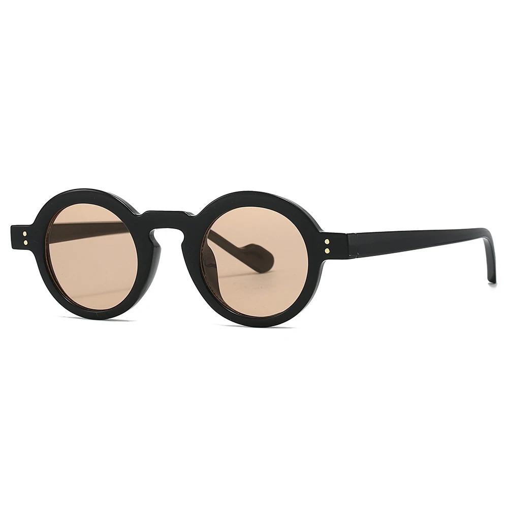 Small Frame Round Punk Sunglasses Women For Men Luxury Brand Designer Vintage Sunglasses Popular Hip Hop Rivet Eyeglasses UV400