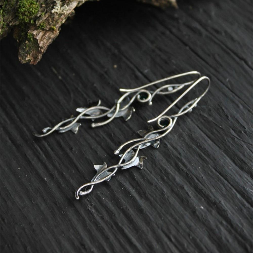 Ivy Plant Dangle Earrings - Elegant greenery-inspired jewelry, a lightweight gift for nature lovers.