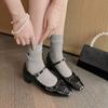 French square head medium heel Mary Jane shoes 25 new V buckle single shoes retro thick heel versatile women's shoes patent leather high heels