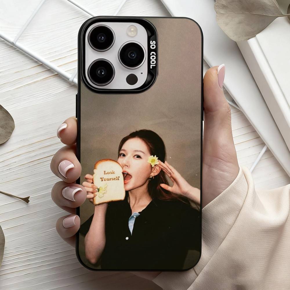 L-lusi R-Rosy Z-Zhao Actor  Phone Case For iPhone17,16,15,14,13,12,11 Plus,Pro Max Black Candy silver phone case
