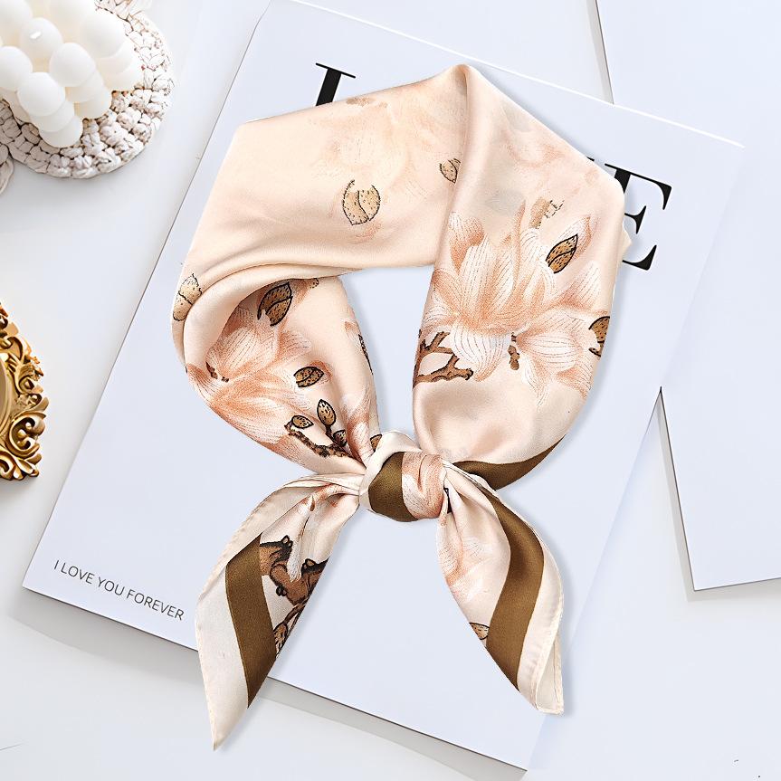 Strictly Selected 70 Silk Scarves, Simulated Silk Small Square Scarves For Women, Retro High-End Thin Versatile Professional Scarves