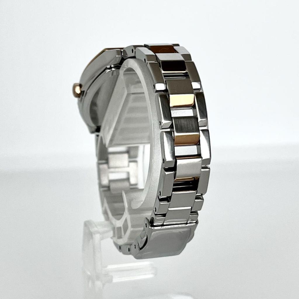 Used [In operation] Polished Seiko SEIKO LUKIA women's watch radio solar good condition pink silver dial gold s2398
