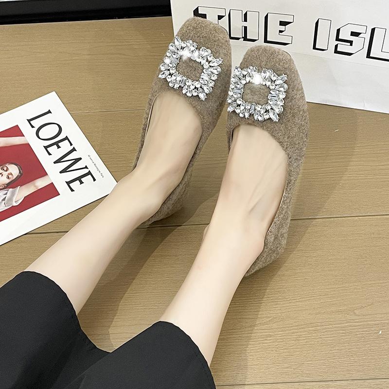 

2025 scoop soft-soled spring and autumn shoes square head black temperament French shallow mouth single shoes women s flat beanie shoes new 40