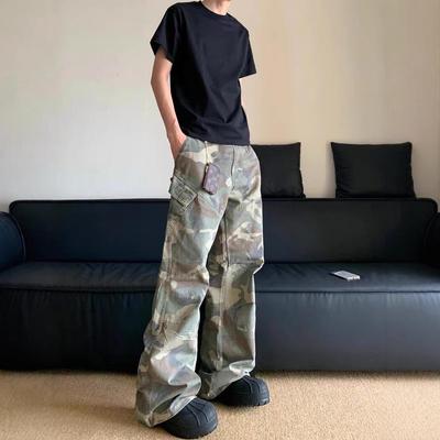 Men's Slim Straight Camo Hip-Hop Jeans with Multi-Pockets and Flared Legs