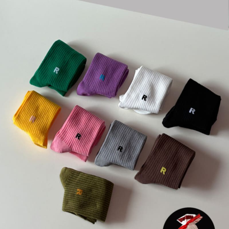 

FUNNY KITCHEN Daily Golji Fashion Socks Medium Socks Gift Khaki