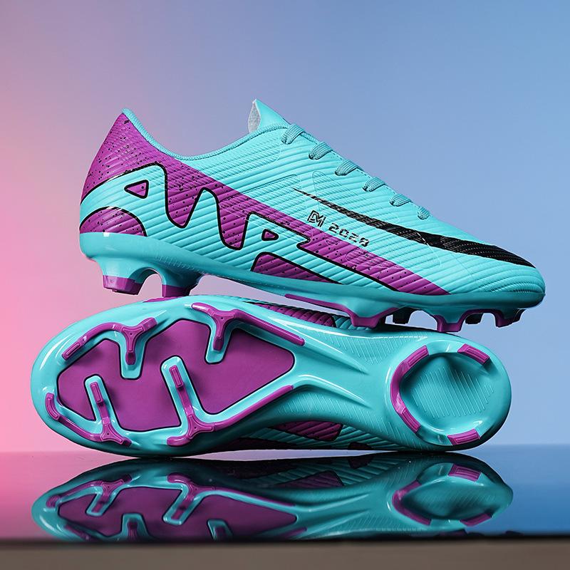 Large size C Luo 14 thorn 15 football shoes, boys and girls, students, broken nails, spikes, competition training shoes