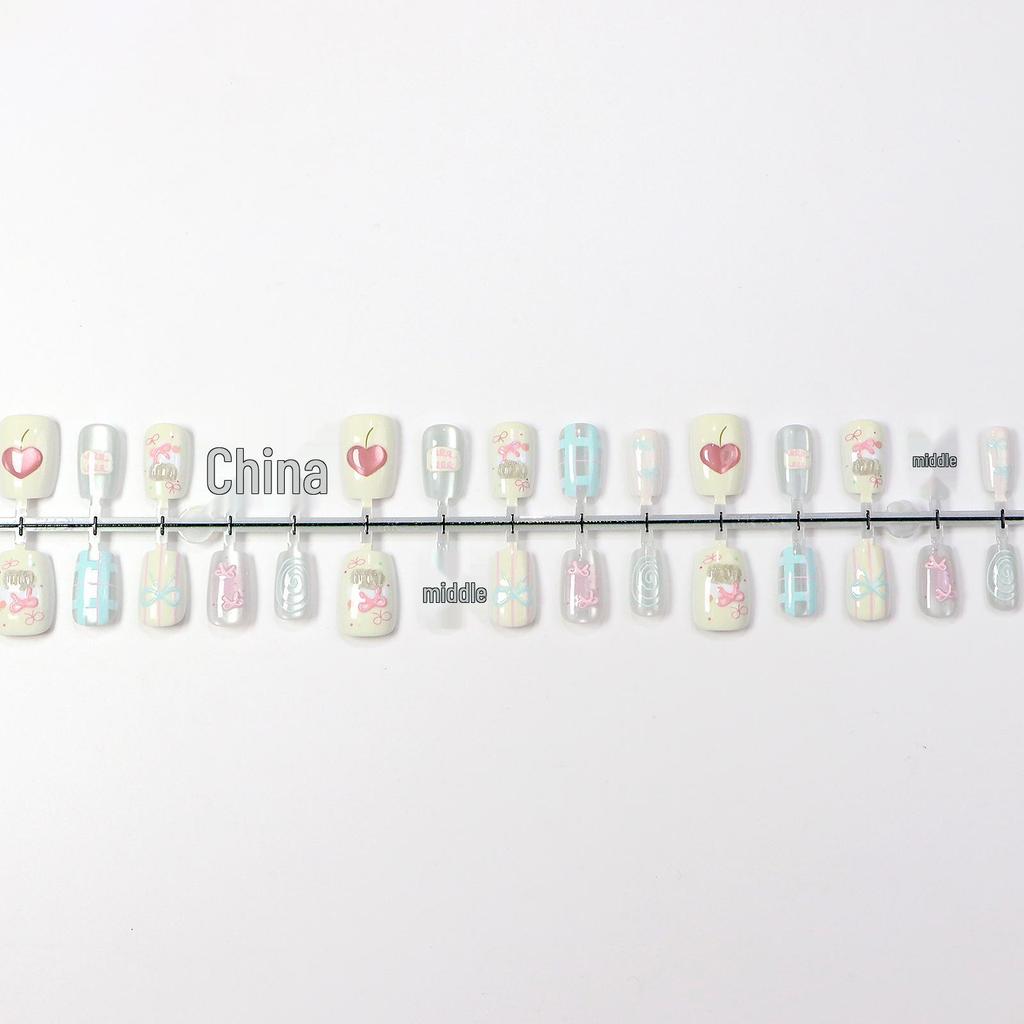 French Translucent Cat Eye Press-on Nails - High-End Sweetheart Short Tips