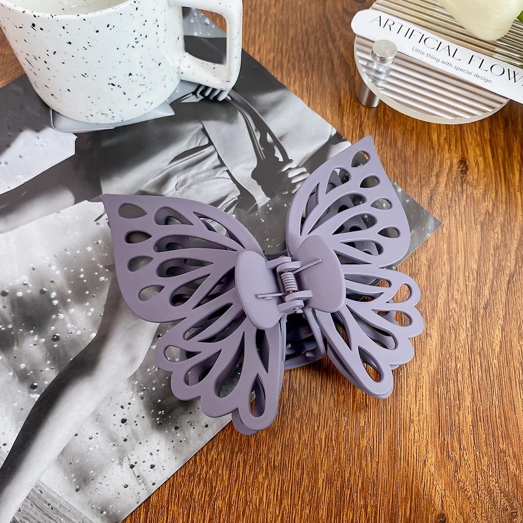 Extra Large Hair Claw for Women Crab Clips Hollow Butterfly Hairpin Hair Clip Acrylic Bath Barrettes for Girls Hair Accessories